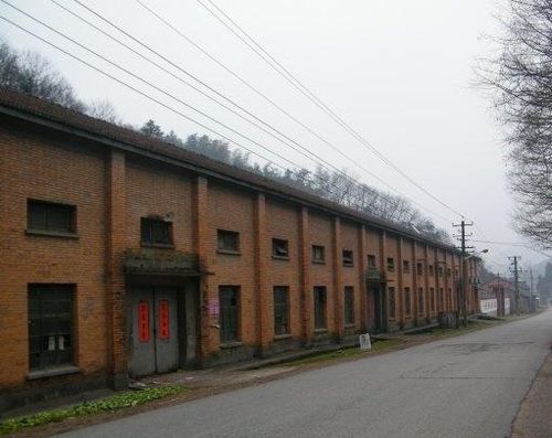 大别山下这家兵工厂,生产火箭筒和迫击炮3万多门,今盛景难再